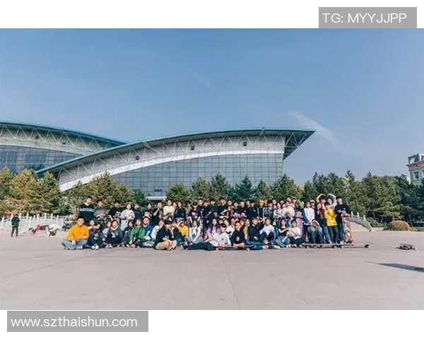杭州滑板队意识对比深度解析与团队文化影响探讨